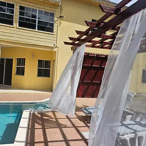 Royal Escape - 1 Gasthof Anse La Raye